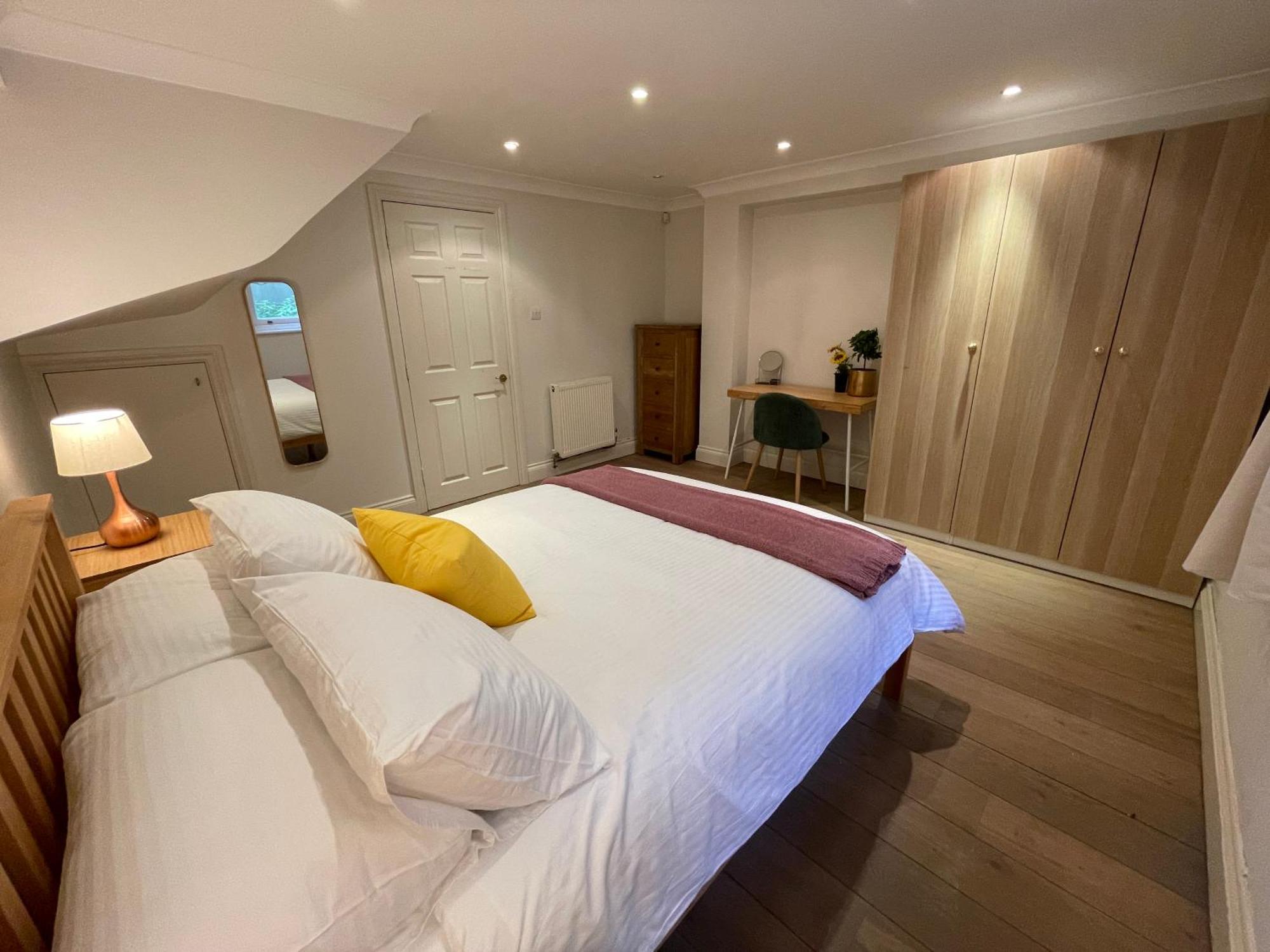 5 Bed House - Fancy - Sleep Up To 12 - Central Londra Esterno foto
